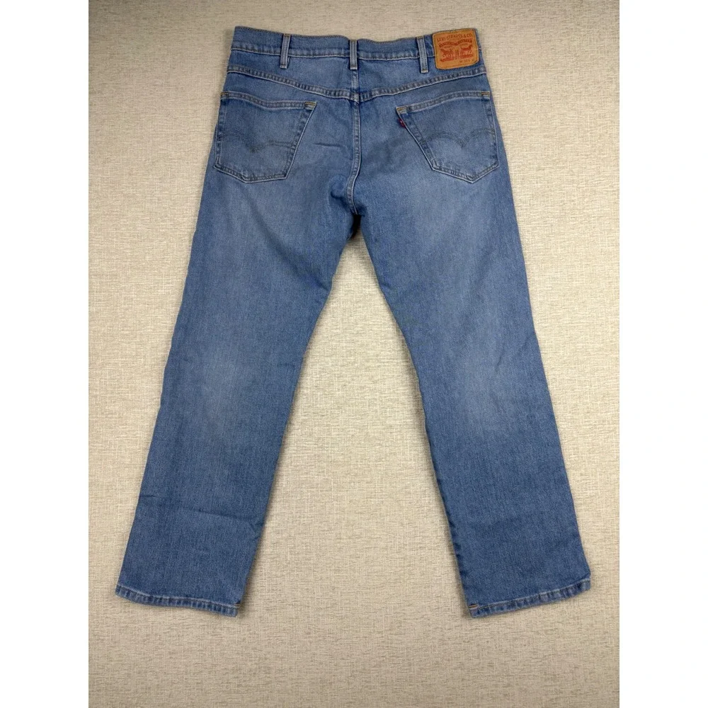 Levis levis 505
